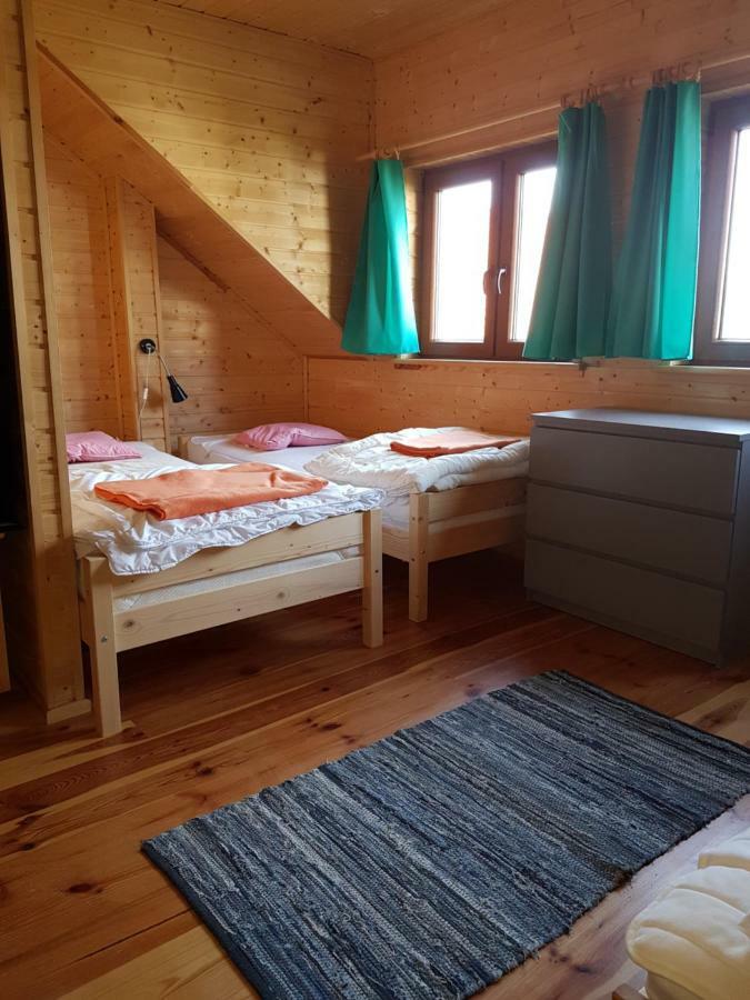 Cztery Pory Roku Villa Сърбиново Екстериор снимка