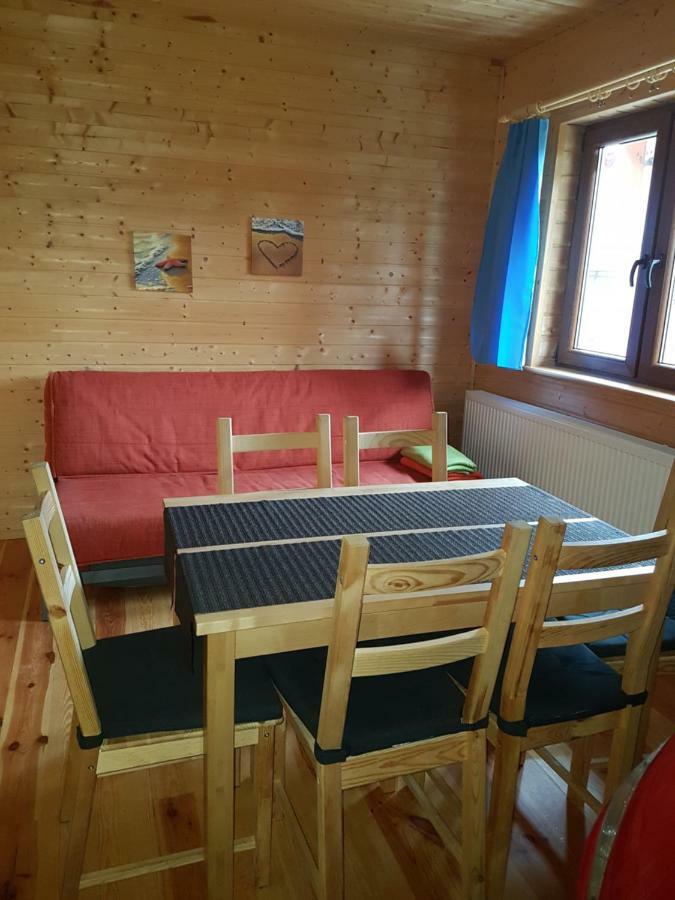 Cztery Pory Roku Villa Сърбиново Екстериор снимка